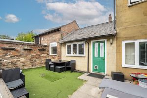 Photo 11- click for photo gallery